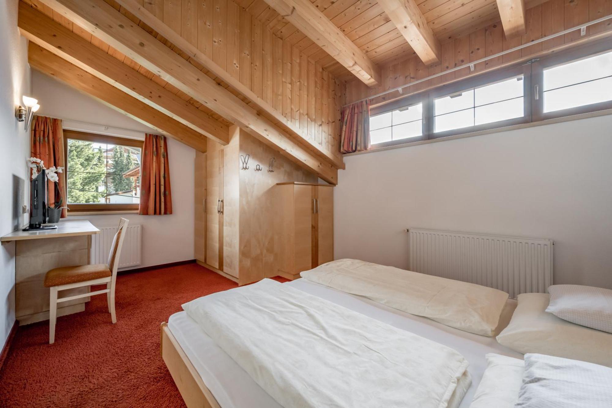 Platoell Homes 세르파우스 외부 사진