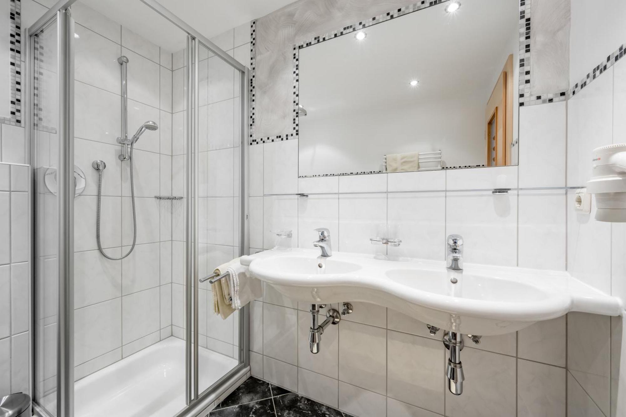 Platoell Homes 세르파우스 외부 사진