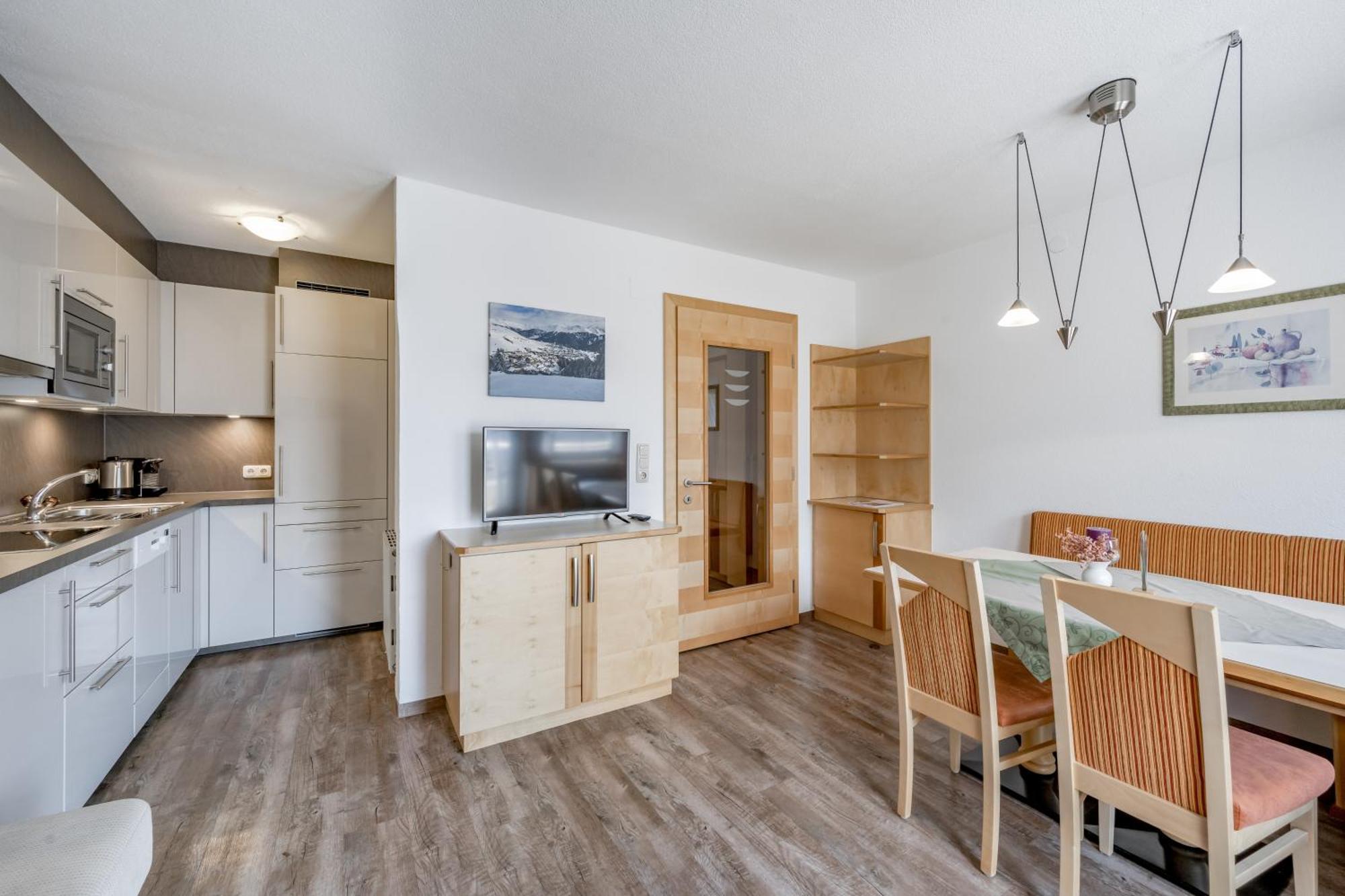 Platoell Homes 세르파우스 외부 사진
