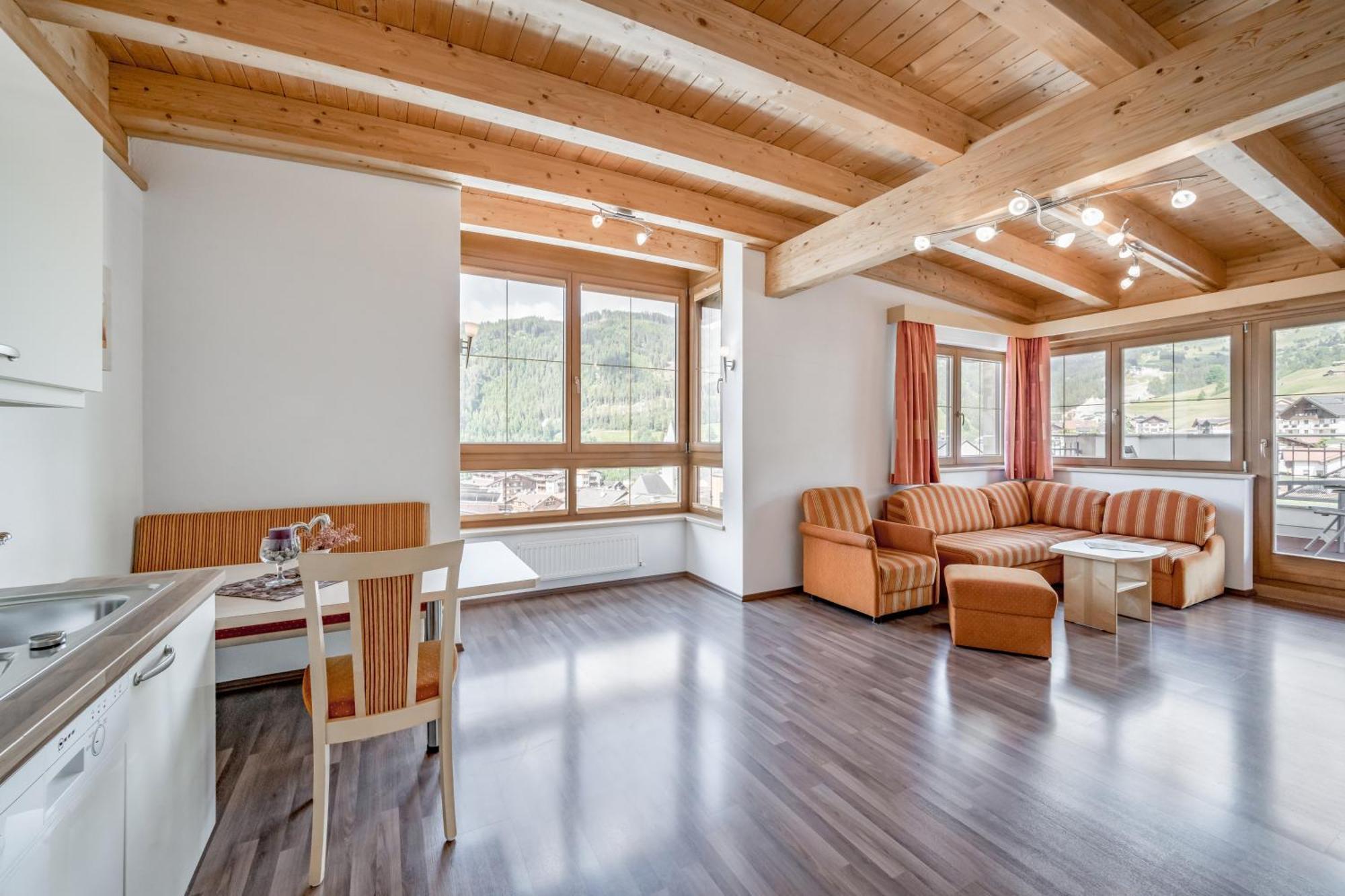 Platoell Homes 세르파우스 외부 사진